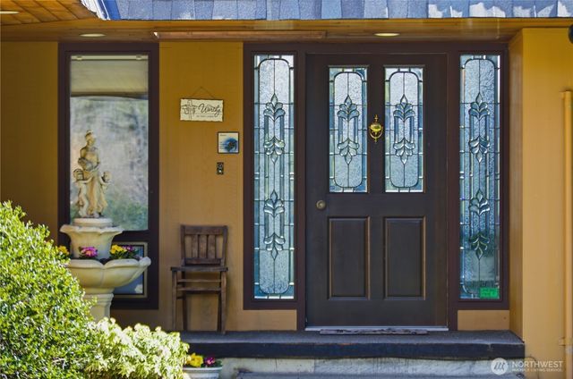 14608 Ap Tubbs Road E, Buckley, WA 98321