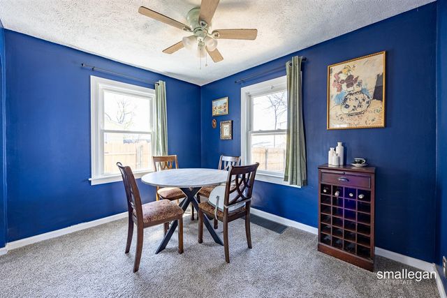 2041 Kalamazoo Avenue, Grand Rapids, MI 49507