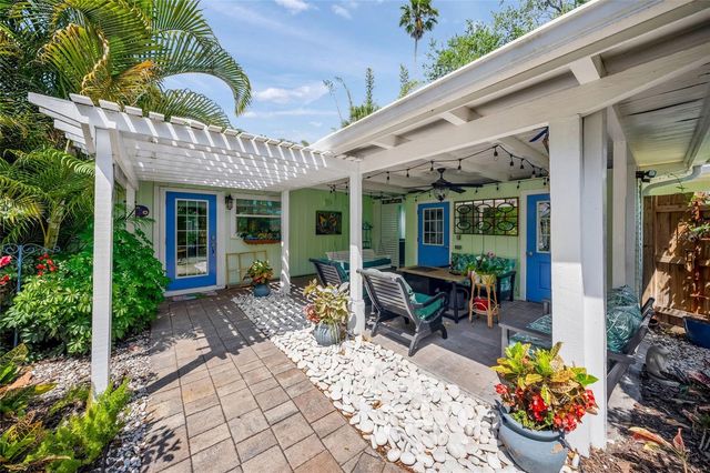 3424 OLD OAK DRIVE, Sarasota, FL 34239