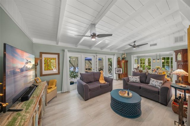 3424 OLD OAK DRIVE, Sarasota, FL 34239