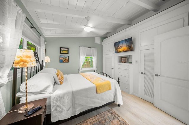 3424 OLD OAK DRIVE, Sarasota, FL 34239