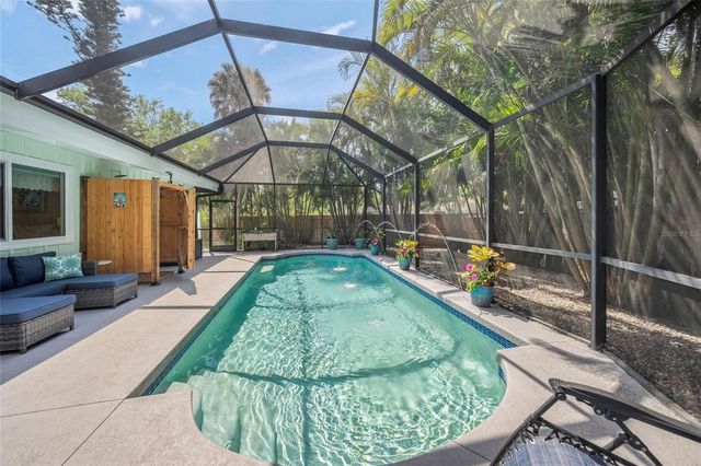 3424 OLD OAK DRIVE, Sarasota, FL 34239