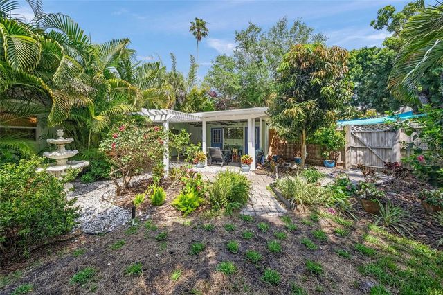 3424 OLD OAK DRIVE, Sarasota, FL 34239