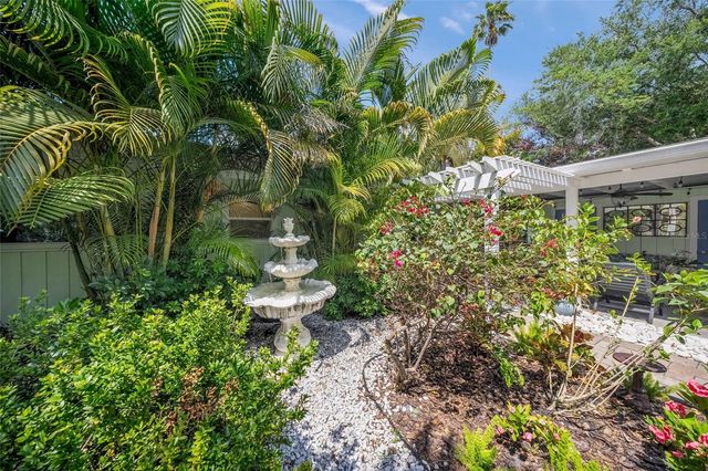 3424 OLD OAK DRIVE, Sarasota, FL 34239