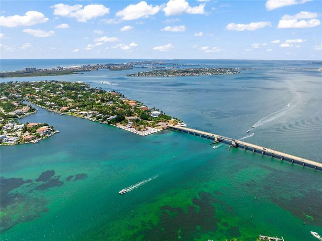 3424 OLD OAK DRIVE, Sarasota, FL 34239