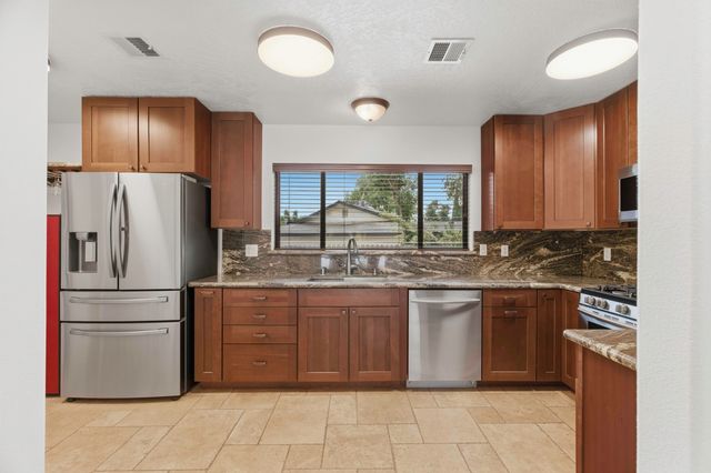 32339 Fairway Drive, Springville, CA 93265