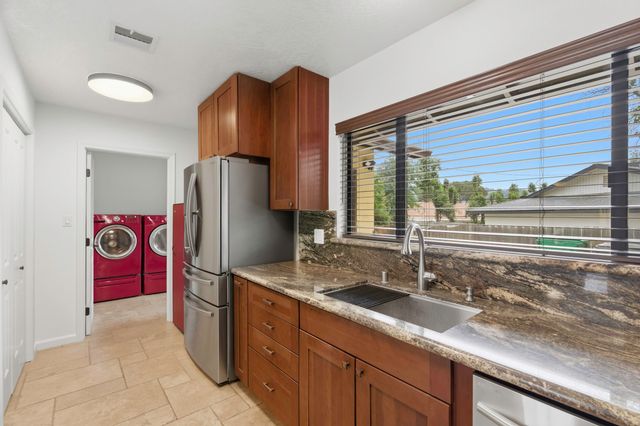 32339 Fairway Drive, Springville, CA 93265