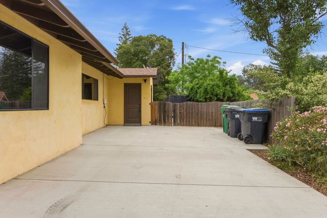 32339 Fairway Drive, Springville, CA 93265