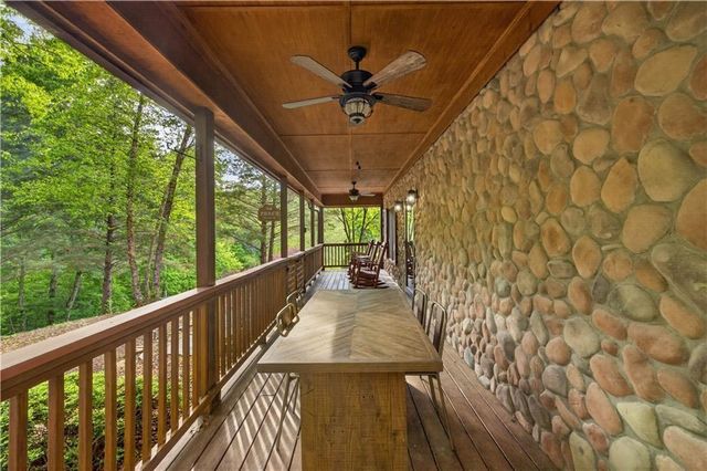 170 Wildwood Court, Ellijay, GA 30540