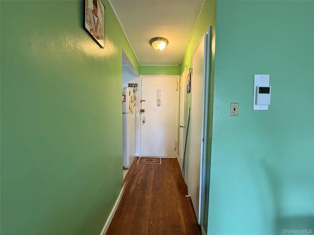 9431 60th Avenue 6L, Elmhurst, NY 11373