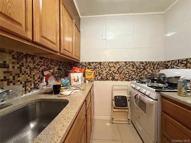 9431 60th Avenue 6L, Elmhurst, NY 11373