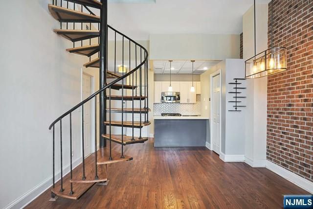 167 Wayne Street 403T, Jersey City, NJ 07302