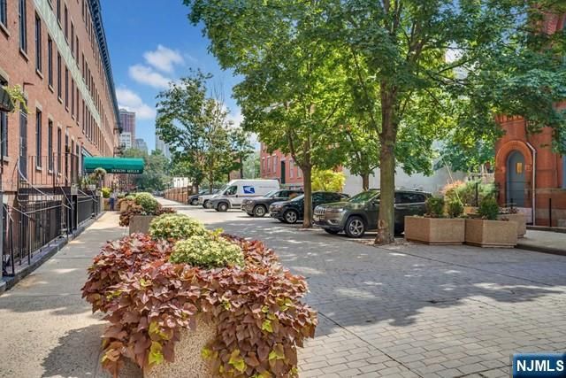 167 Wayne Street 403T, Jersey City, NJ 07302