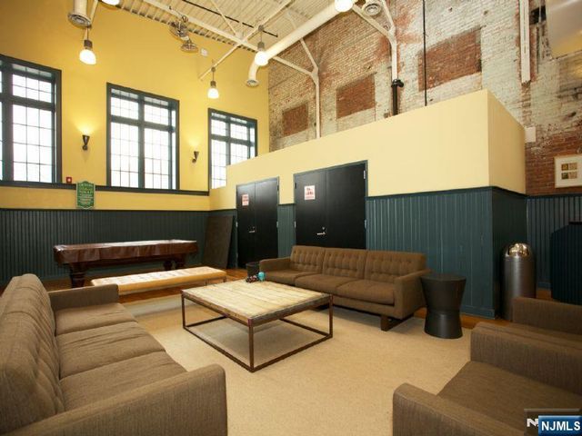 167 Wayne Street 403T, Jersey City, NJ 07302