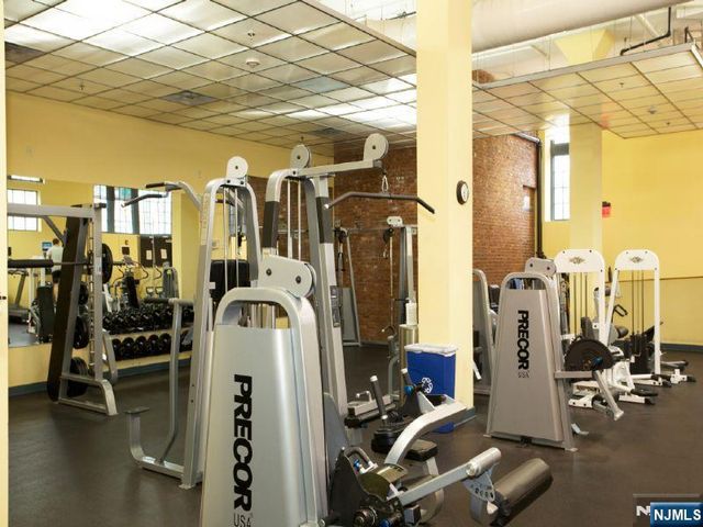 167 Wayne Street 403T, Jersey City, NJ 07302