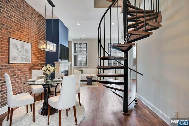 167 Wayne Street 403T, Jersey City, NJ 07302