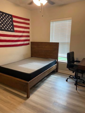 184 Shadow Pointe Road, Thibodaux, LA 70301