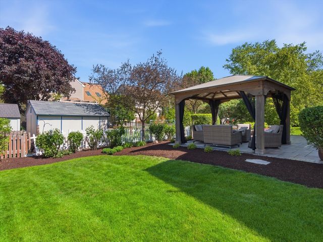 22502 Prairie Xing, Plainfield, IL 60544