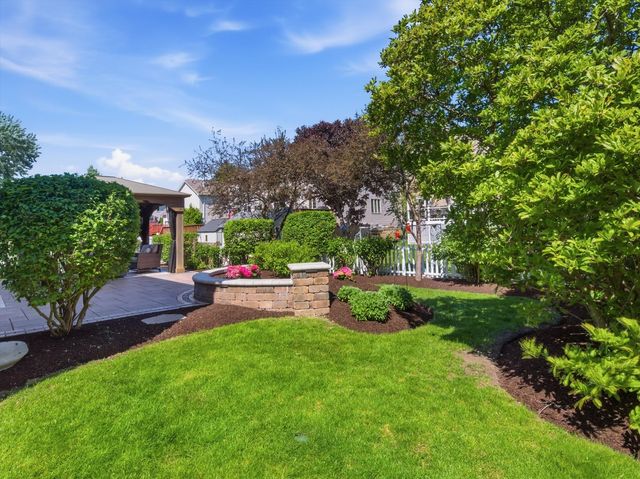 22502 Prairie Xing, Plainfield, IL 60544