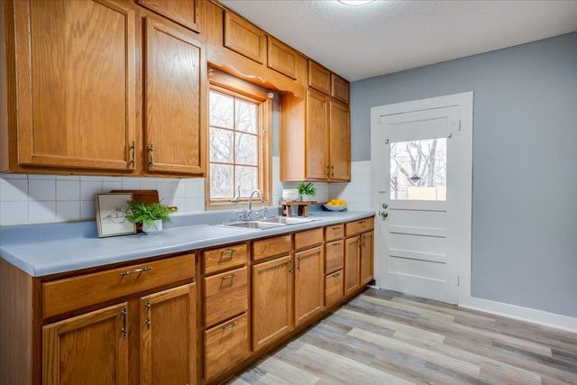 1831 N Park Place, Wichita, KS 67203