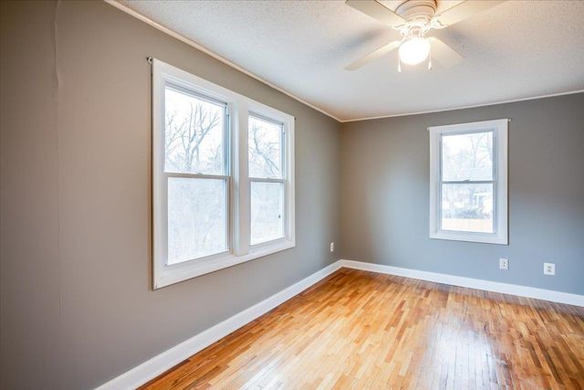 1831 N Park Place, Wichita, KS 67203