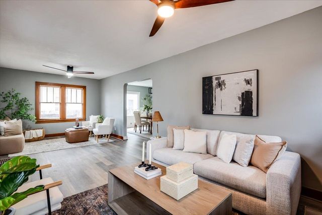 1831 N Park Place, Wichita, KS 67203