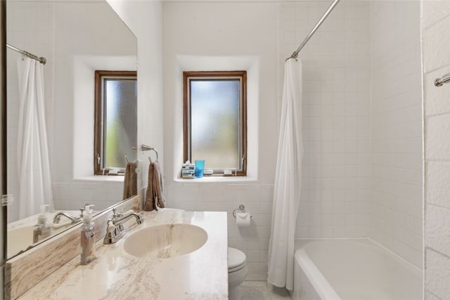 1320 Don Gaspar, Santa Fe, NM 87505