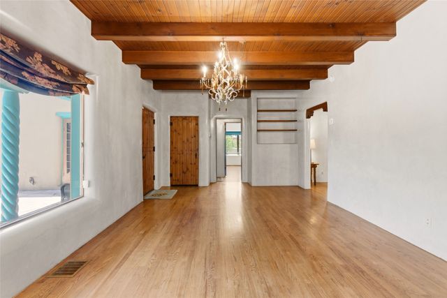 1320 Don Gaspar, Santa Fe, NM 87505
