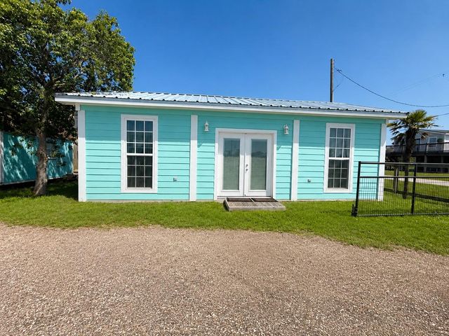 1025 N Jack Road, Port Bolivar, TX 77650