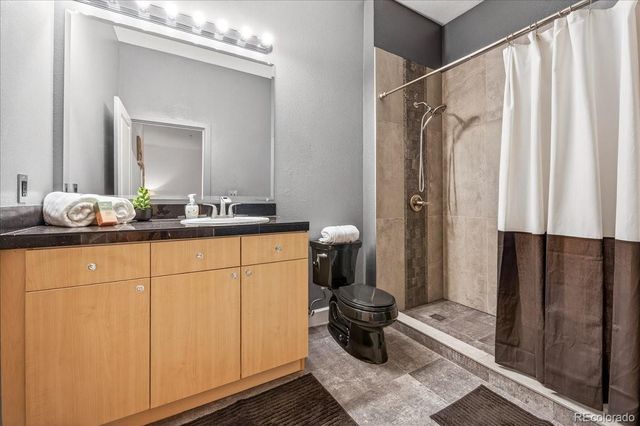 5677 S Park Place 103, Greenwood Village, CO 80111