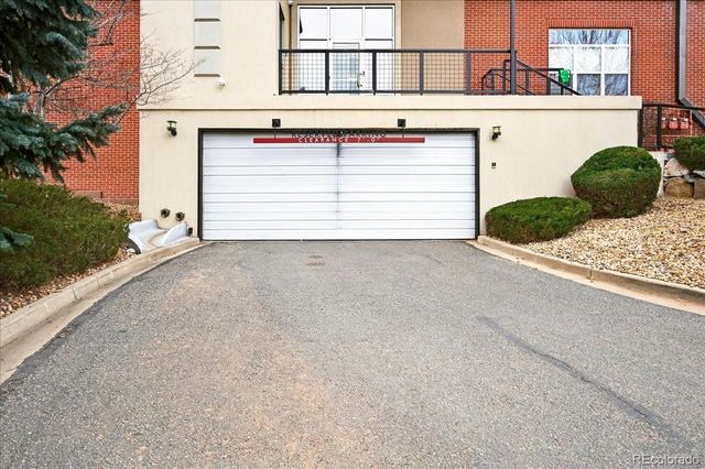 5677 S Park Place 103, Greenwood Village, CO 80111