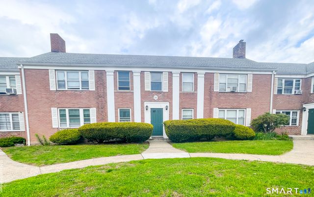 34 Standish Road 3, Stamford, CT 06902