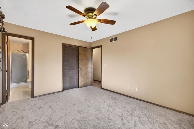 600 Forest Drive, Bloomfield, IN 47424