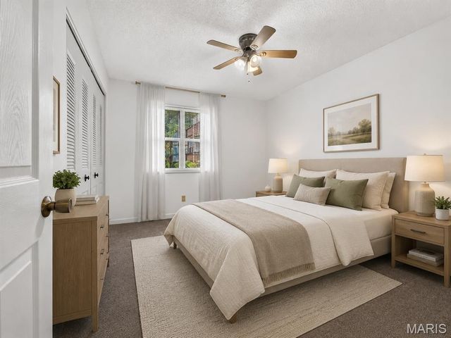 9194 Wrenwood Lane, Brentwood, MO 63144