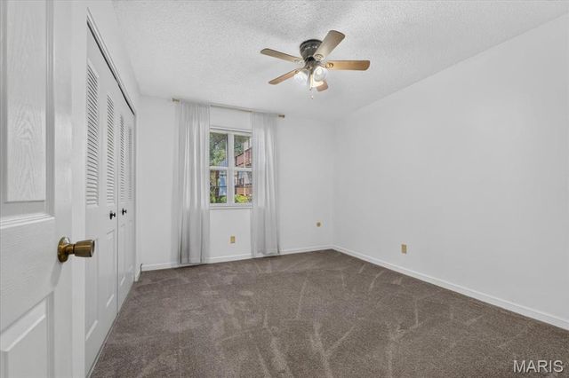 9194 Wrenwood Lane, Brentwood, MO 63144