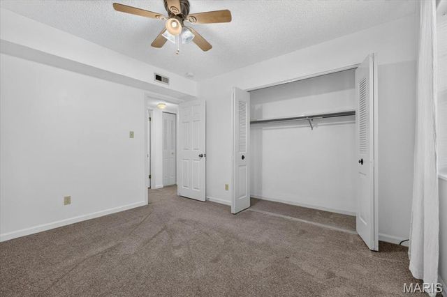 9194 Wrenwood Lane, Brentwood, MO 63144