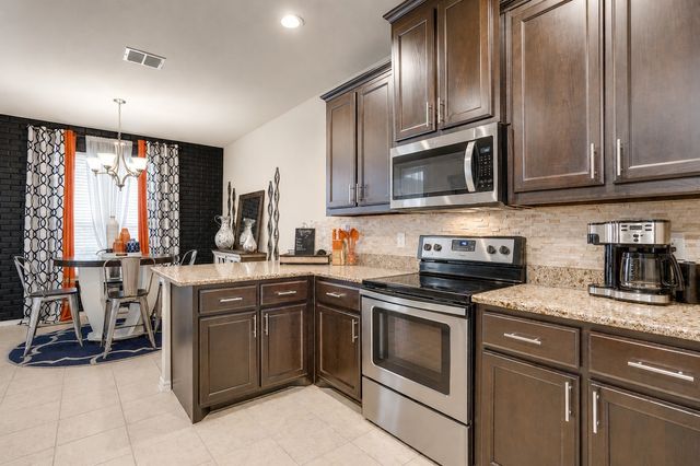 11856 Castleford Way, Fort Worth, TX 76036