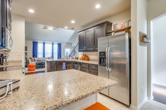 11856 Castleford Way, Fort Worth, TX 76036