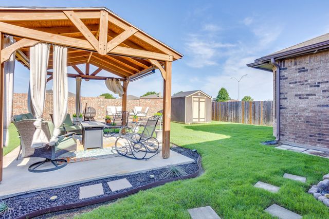 11856 Castleford Way, Fort Worth, TX 76036