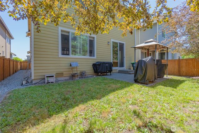 8825 Corona Court NE, Lacey, WA 98516