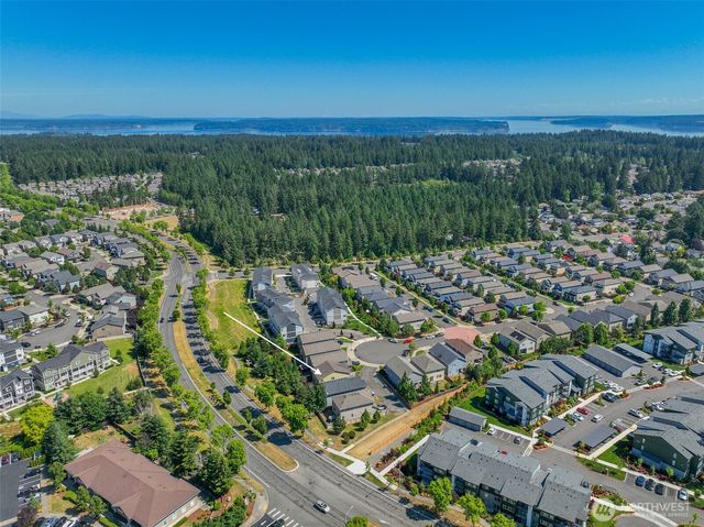 8825 Corona Court NE, Lacey, WA 98516