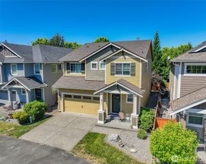 8825 Corona Court NE, Lacey, WA 98516