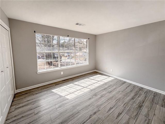 386 Leisure SW Court, Marietta, GA 30064