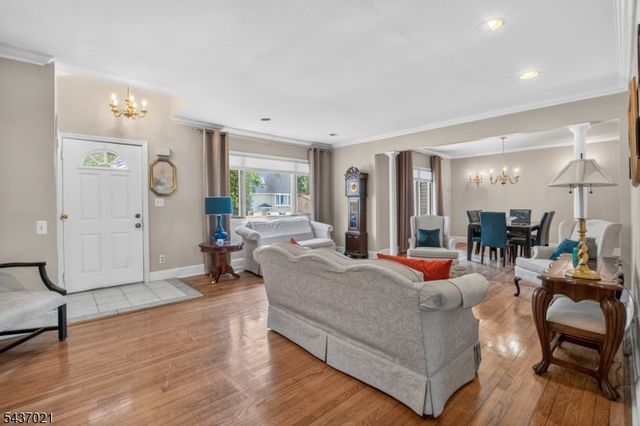 286 Atlantic Dr., Parsippany-troy Hills Twp., NJ 07054