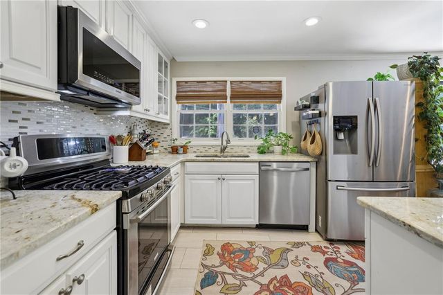 2172 Jonathon Lane NE, Brookhaven, GA 30319