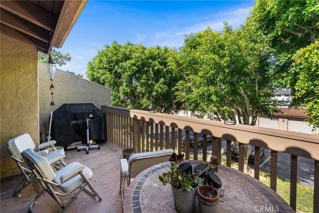 16512 Blackbeard Lane 200, Huntington Beach, CA 92649