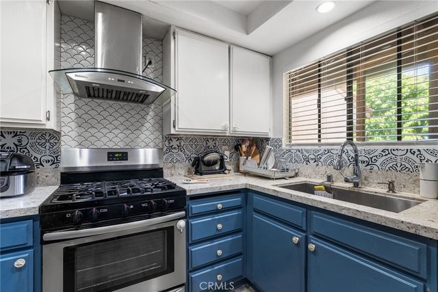 16512 Blackbeard Lane 200, Huntington Beach, CA 92649