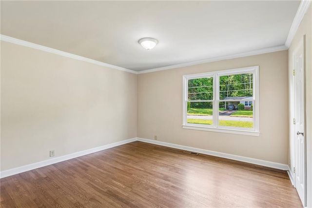805 Gettysburg Trail NE, Kennesaw, GA 30144