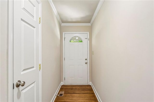 805 Gettysburg Trail NE, Kennesaw, GA 30144