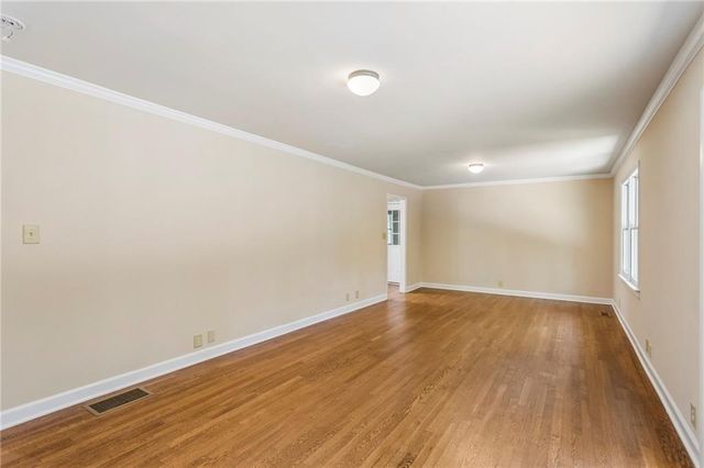 805 Gettysburg Trail NE, Kennesaw, GA 30144